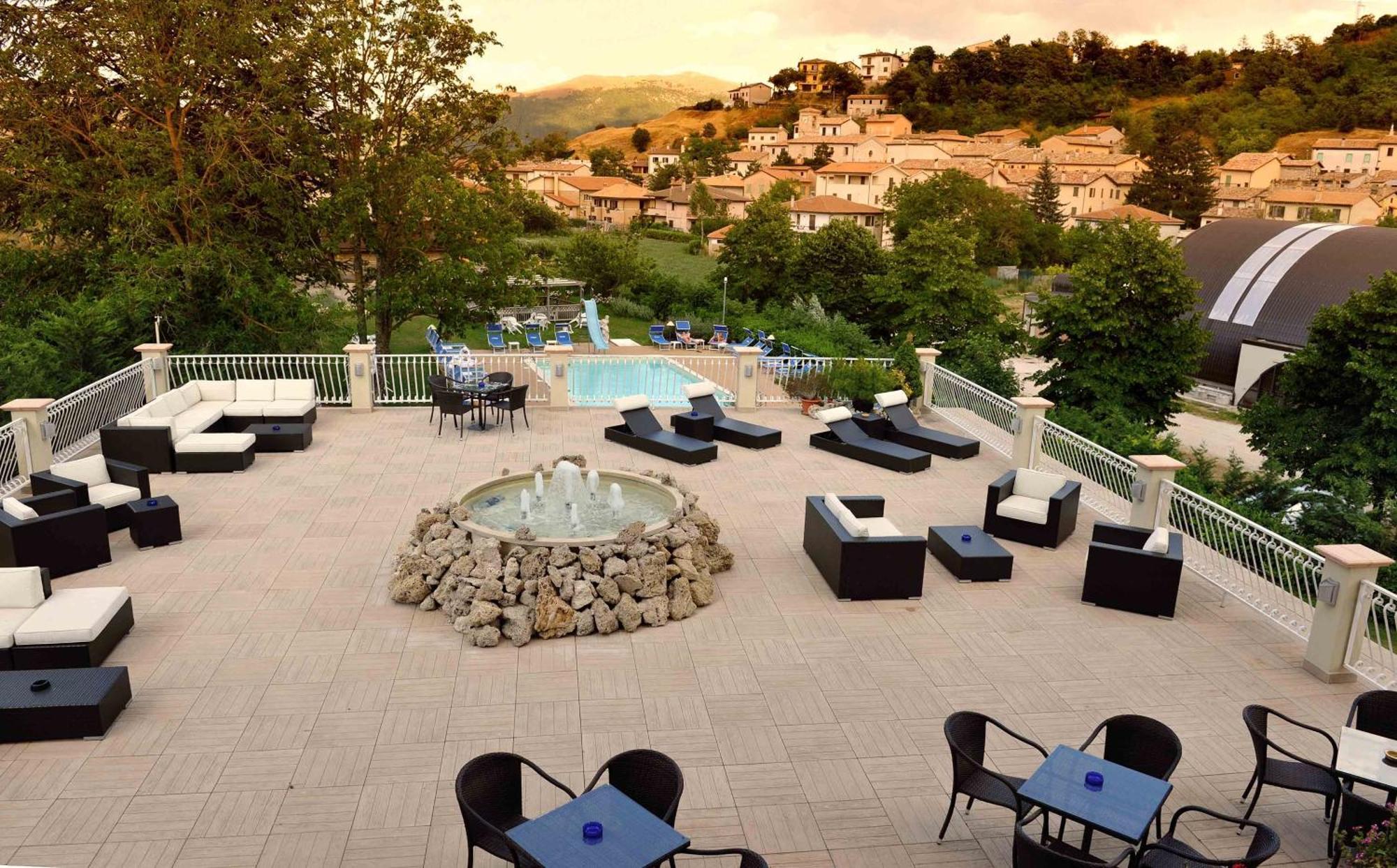 Hotel Benessere Villa Fiorita Кольфьорито Экстерьер фото