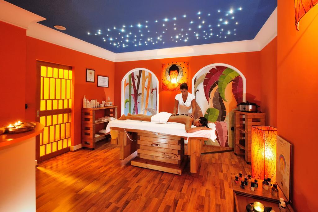 Hotel Benessere Villa Fiorita Кольфьорито Экстерьер фото