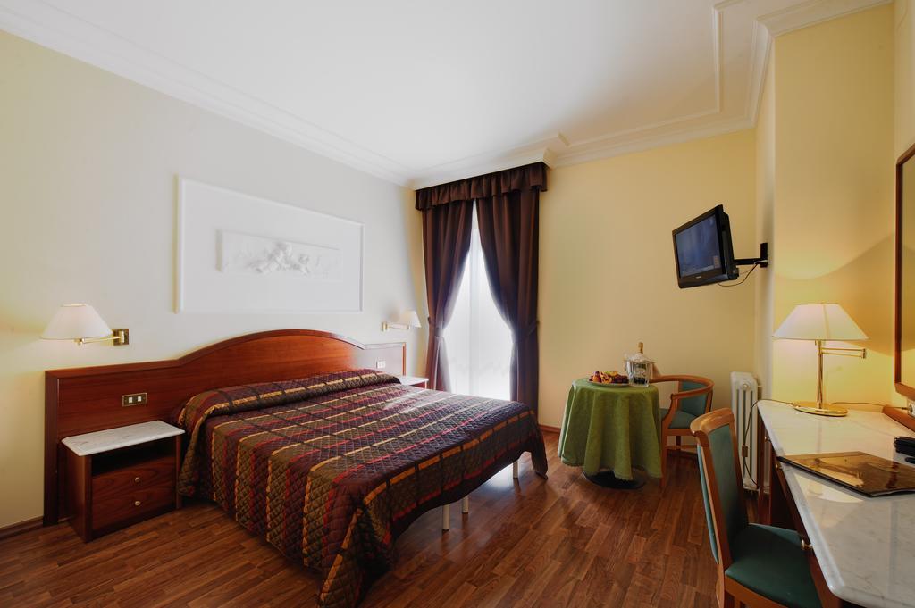 Hotel Benessere Villa Fiorita Кольфьорито Номер фото