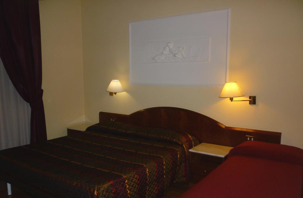 Hotel Benessere Villa Fiorita Кольфьорито Экстерьер фото